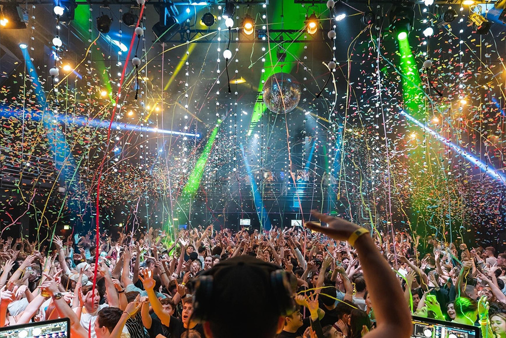 DJ Ecko 2000er Party